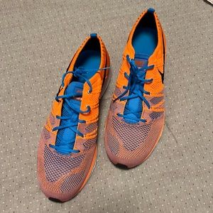 Brand New Sz 10 Men’s Nike FlyKnit trainer+ ‘total orang’ No Box